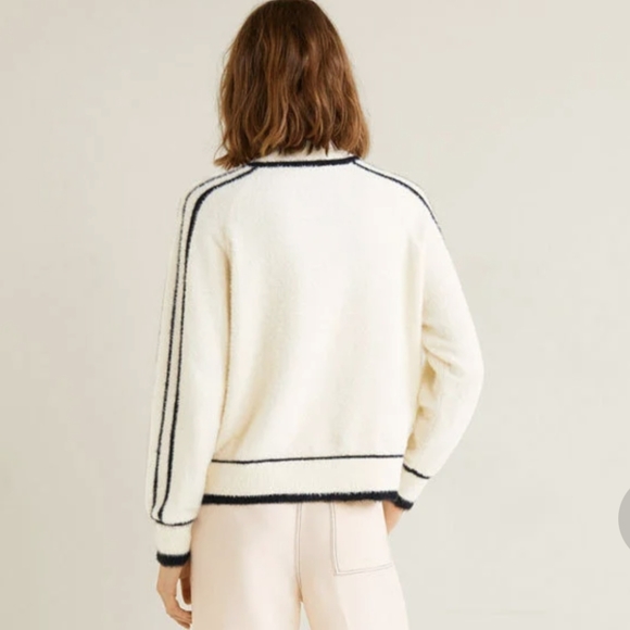 MANGO Contrasting Stripe Cream/Black Soft Sweater. Sz. Large. NWOT - Picture 6 of 10